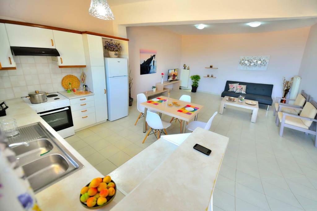 Eliana Apartment Kissamos Exterior photo